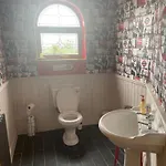 Large Ensuite *