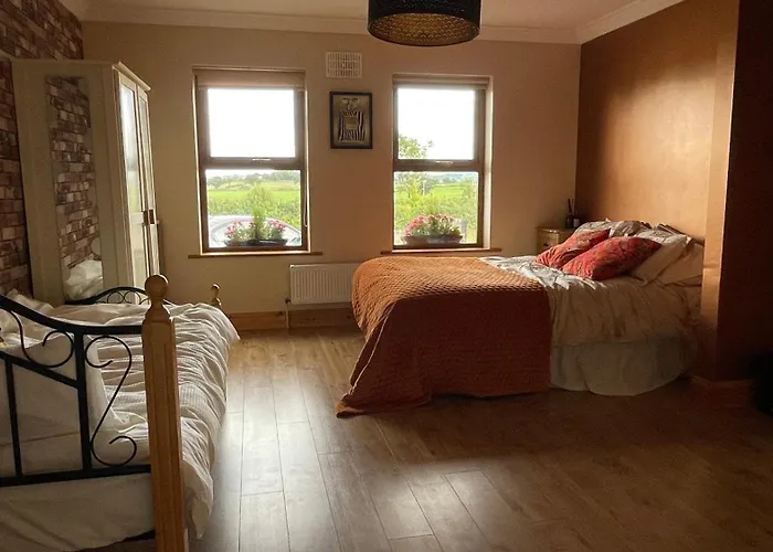 Large Ensuite Balnacart